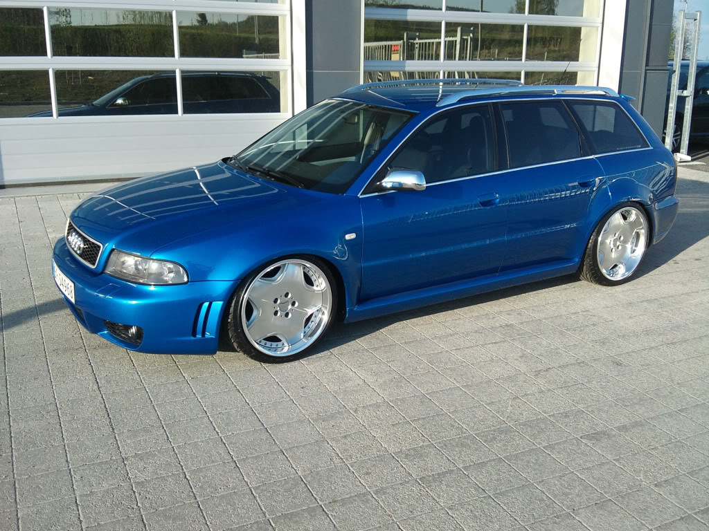 2001 Audi A4 photo