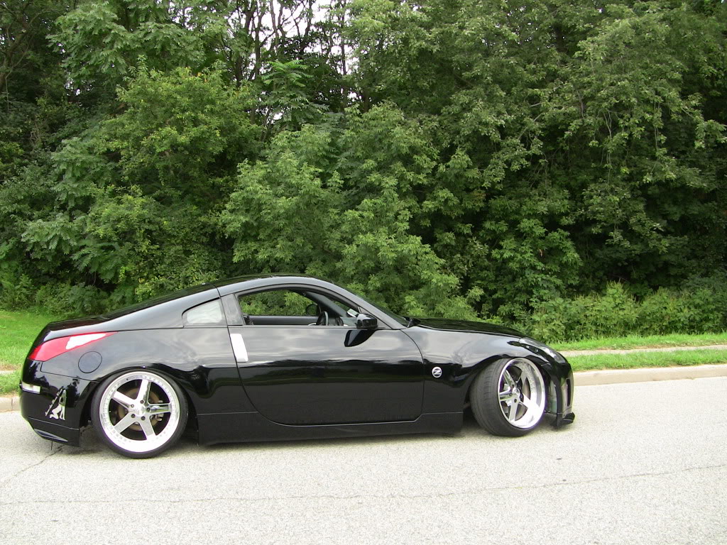 2004 Nissan 350Z photo