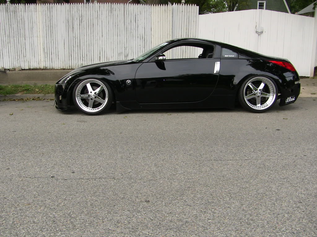 2004 Nissan 350Z photo