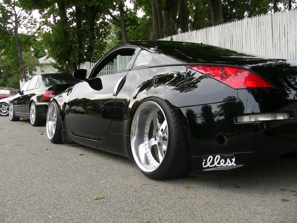 2004 Nissan 350Z photo