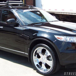2004 Infiniti FX35