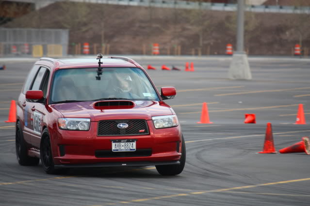 2004 Subaru Forester photo