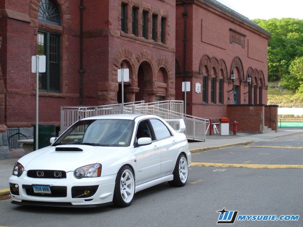 2004 Subaru Impreza photo