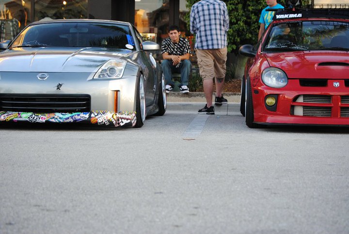 2005 Dodge Neon photo