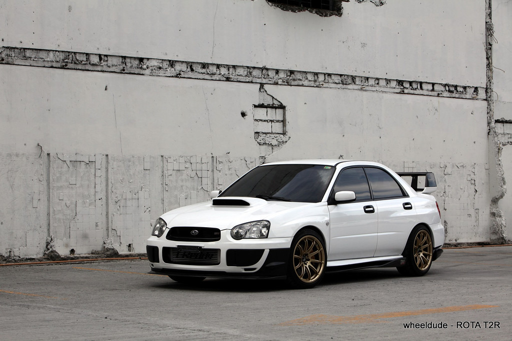 2004 Subaru Impreza photo