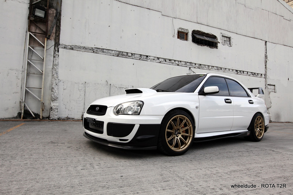 2004 Subaru Impreza photo