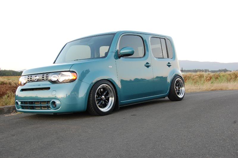 2010 Nissan Cube photo