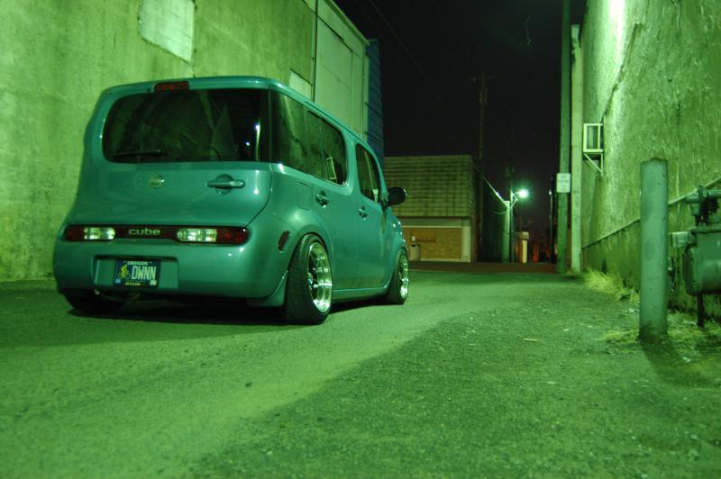 2010 Nissan Cube photo