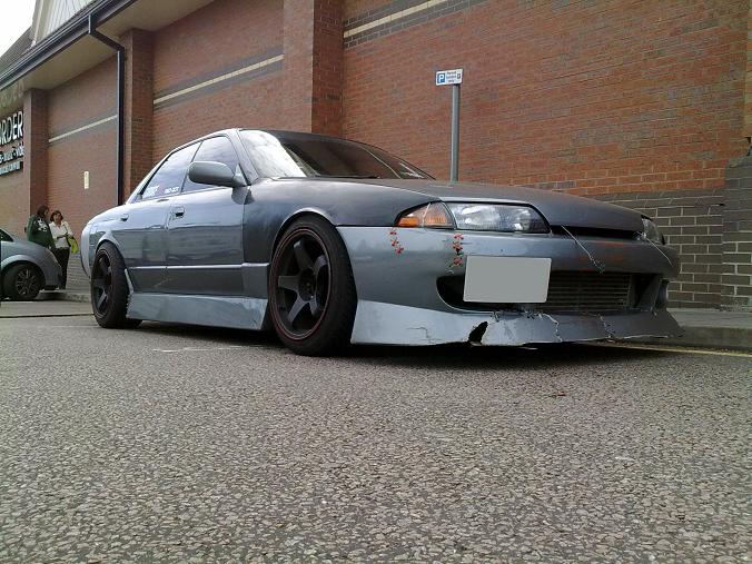 1989 Nissan R31-R34 Skyline 4dr photo