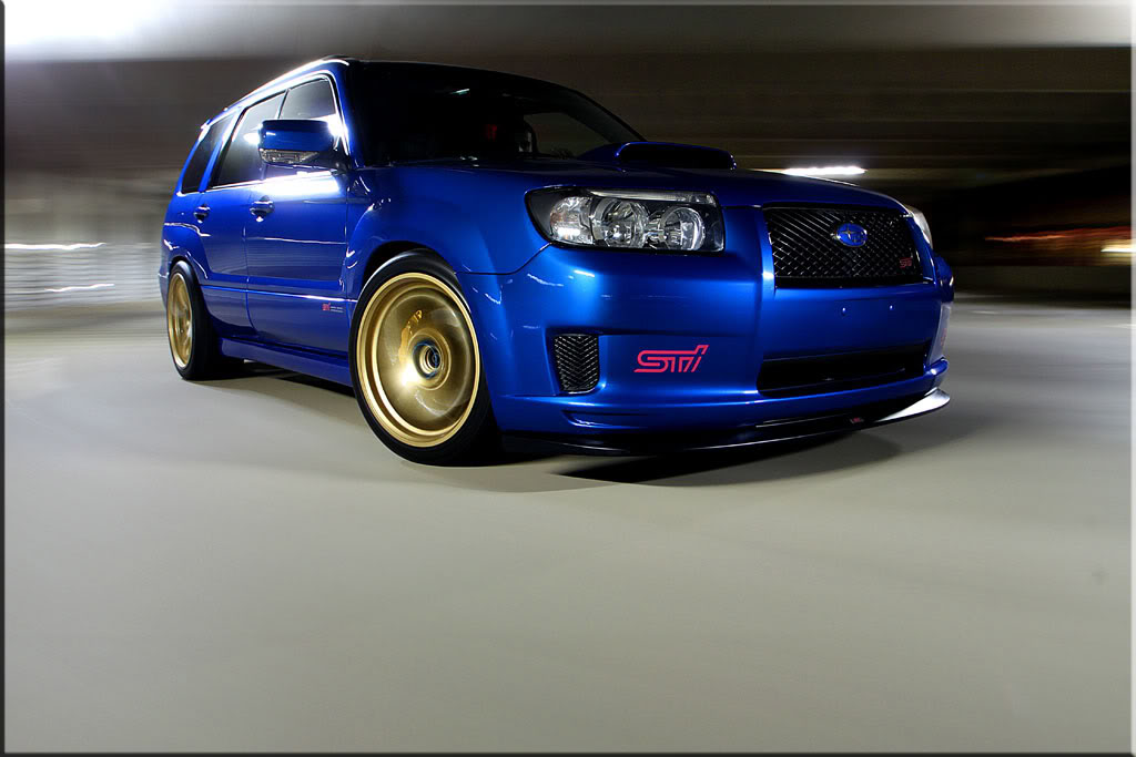 2004 Subaru Forester photo