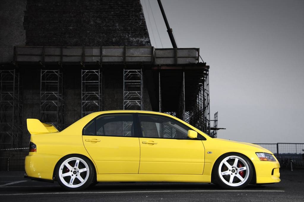 2006 Mitsubishi Lancer Evolution photo