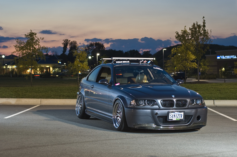 2002 BMW 330 photo