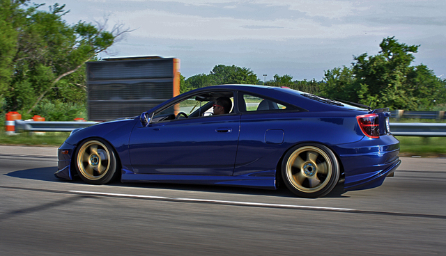 2001 Toyota Celica photo