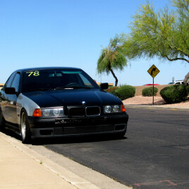 1994 BMW  323