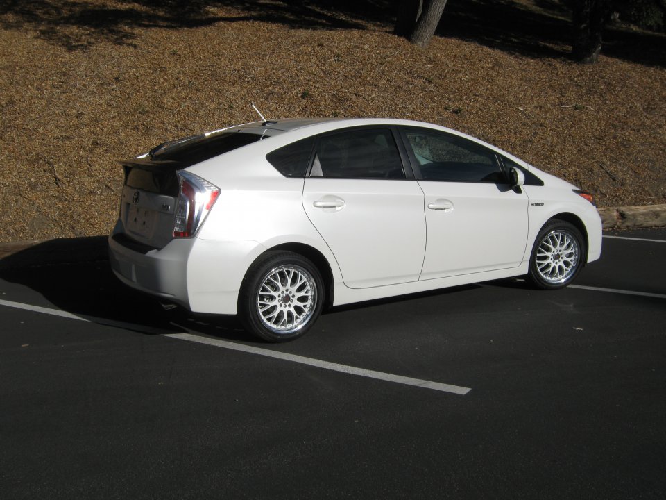 2014 Toyota Prius photo