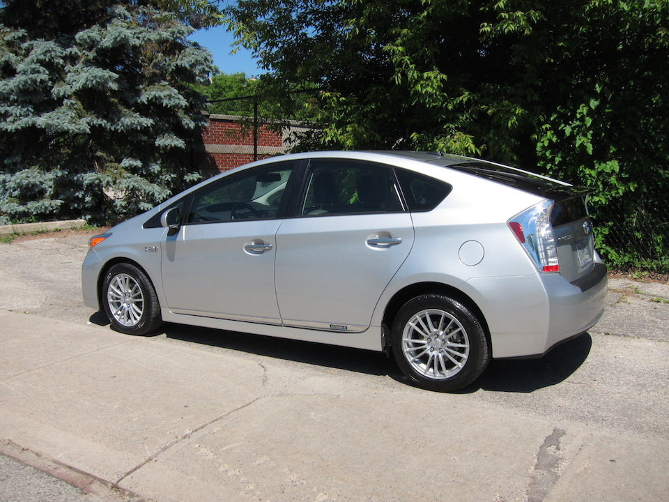 2013 Toyota Prius Plug-in photo