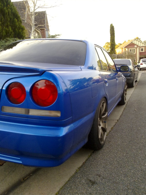 2001 Nissan R31-R34 Skyline 4dr photo