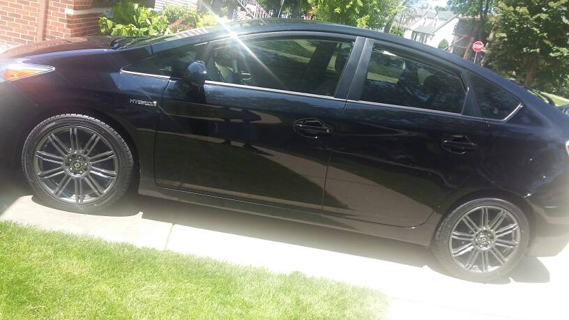 2014 Toyota Prius photo