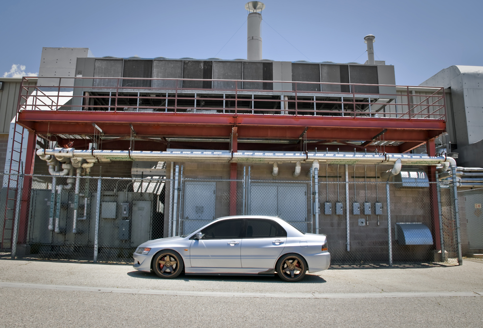 2005 Mitsubishi Lancer Evolution photo
