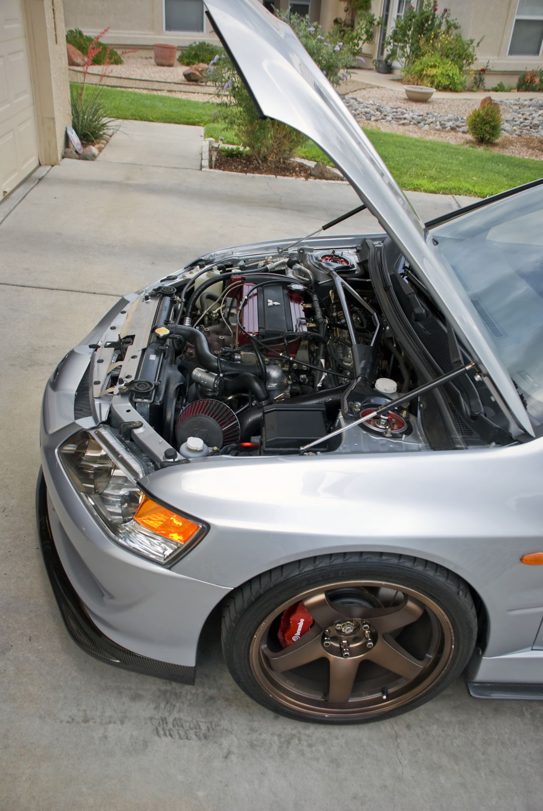 2005 Mitsubishi Lancer Evolution photo