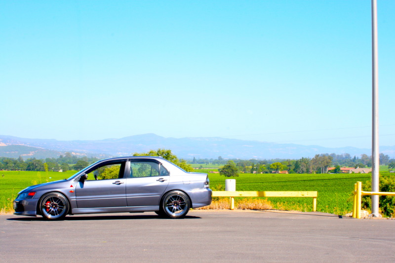 2006 Mitsubishi Lancer Evolution photo