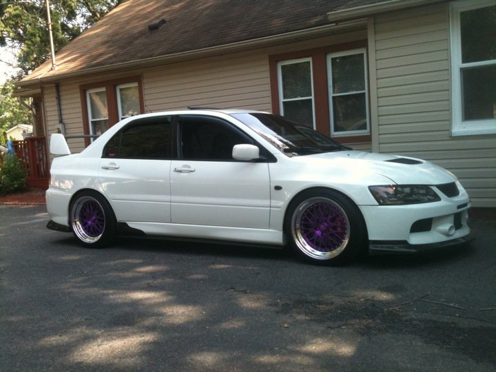 2005 Mitsubishi Lancer Evolution photo