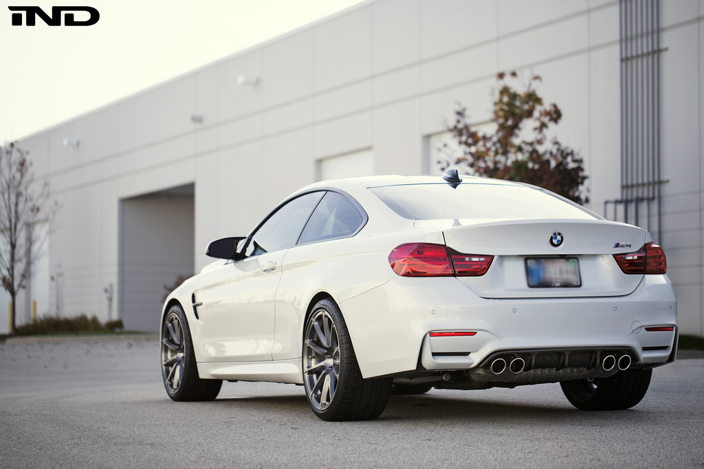 2015 BMW M4 photo