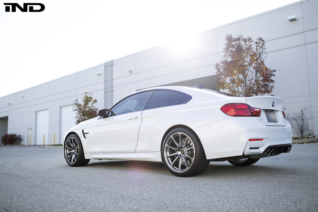 2015 BMW M4 photo