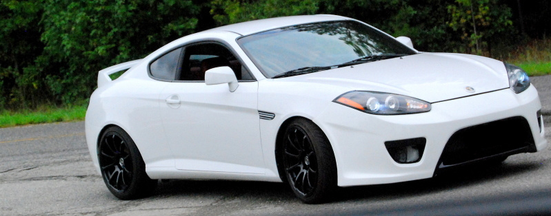 2007 Hyundai Tiburon photo