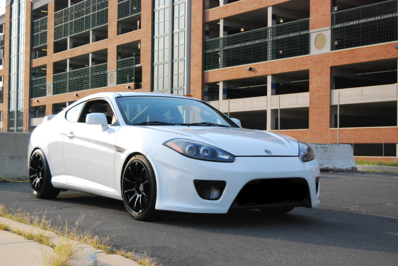 2007 Hyundai Tiburon photo