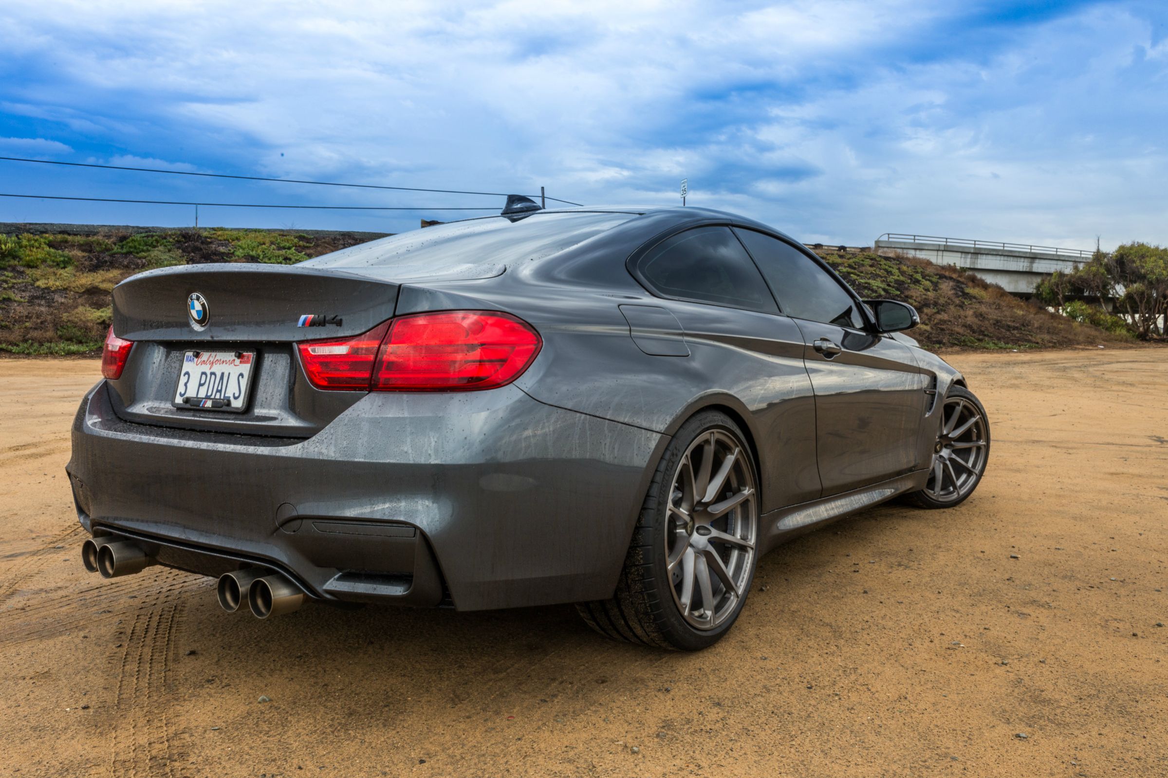 2015 BMW M4 photo