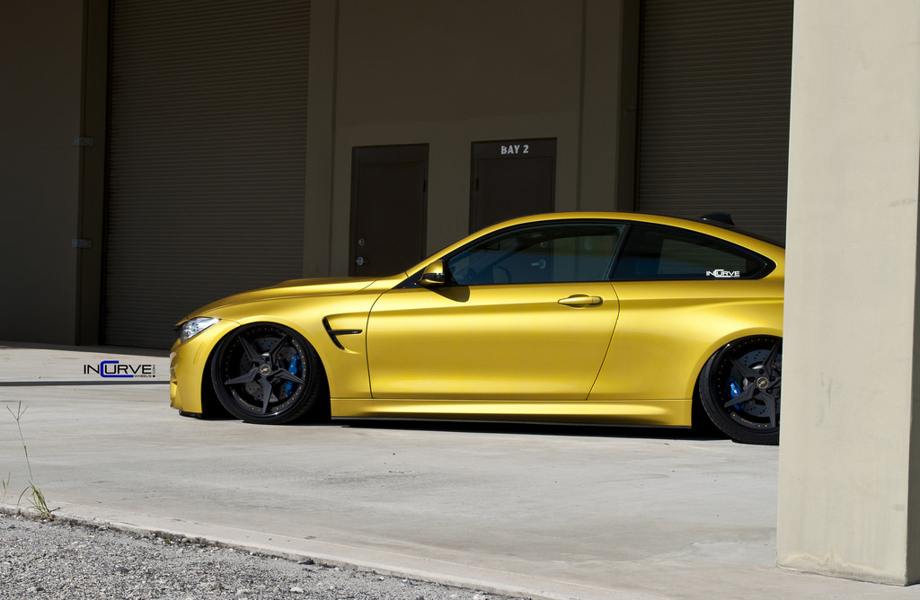 2015 BMW M4 photo