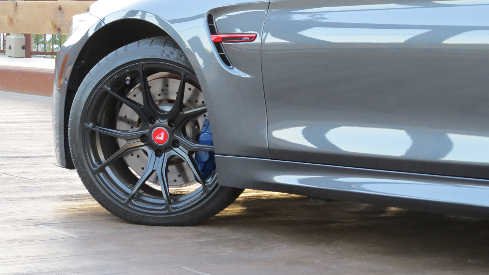 2015 BMW M4 photo