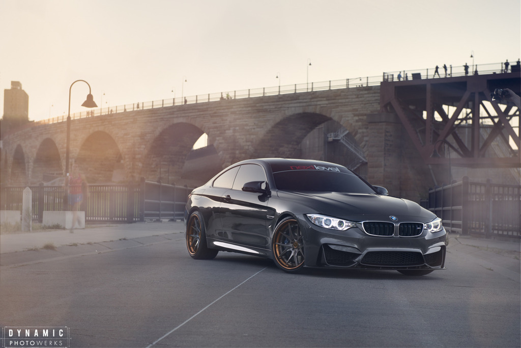 2015 BMW M4 photo