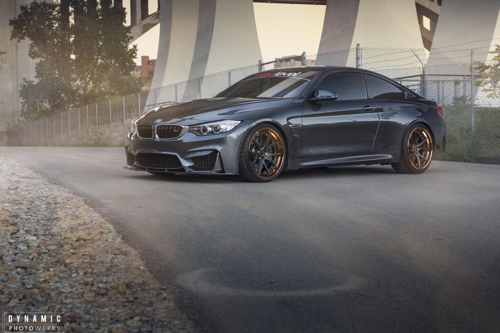 2015 BMW M4 photo