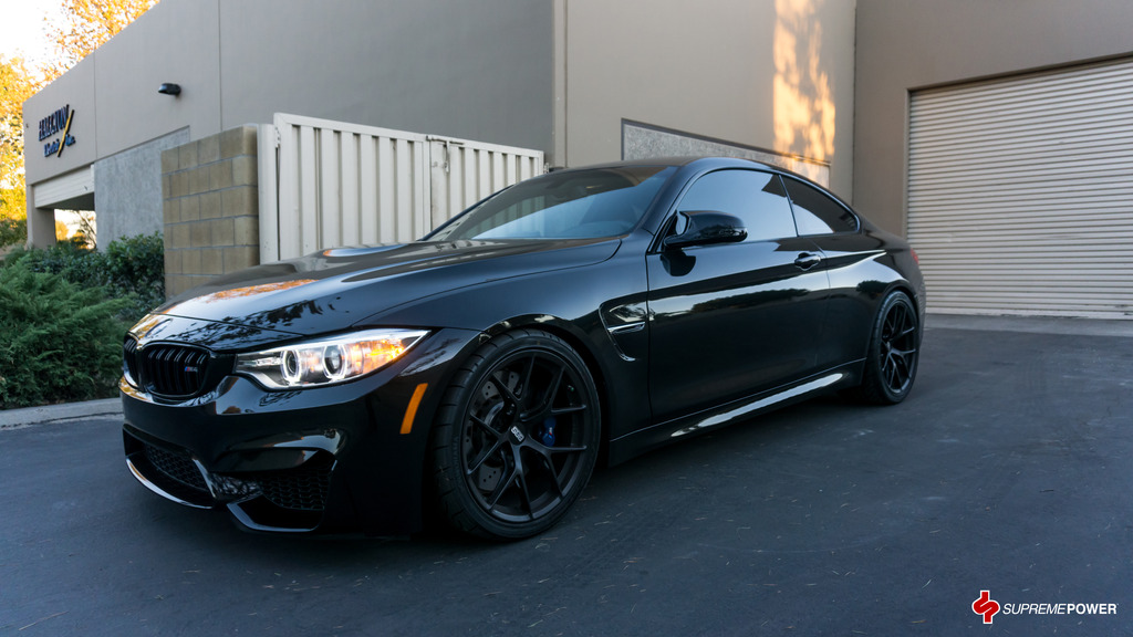 2015 BMW M4 photo
