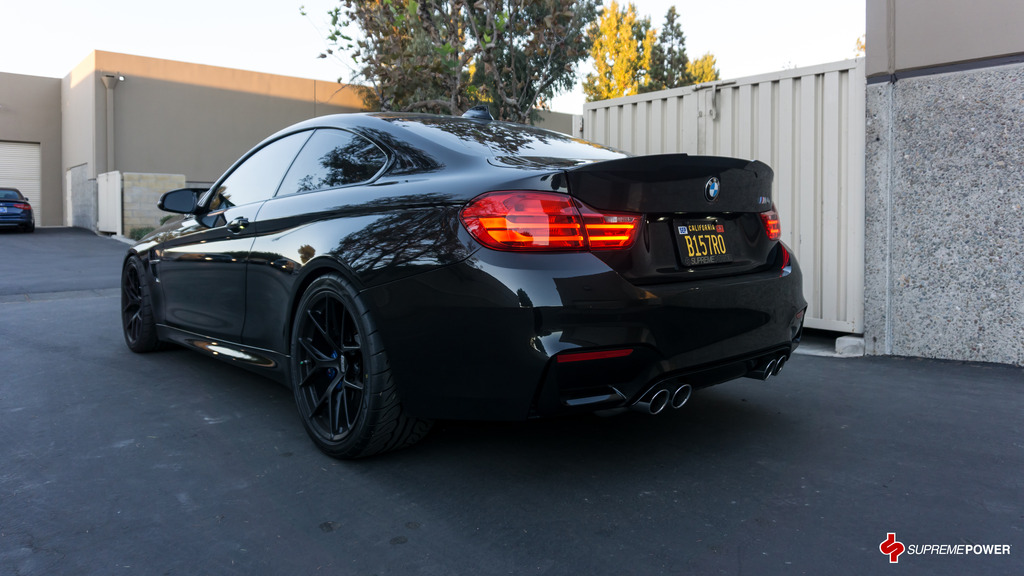 2015 BMW M4 photo