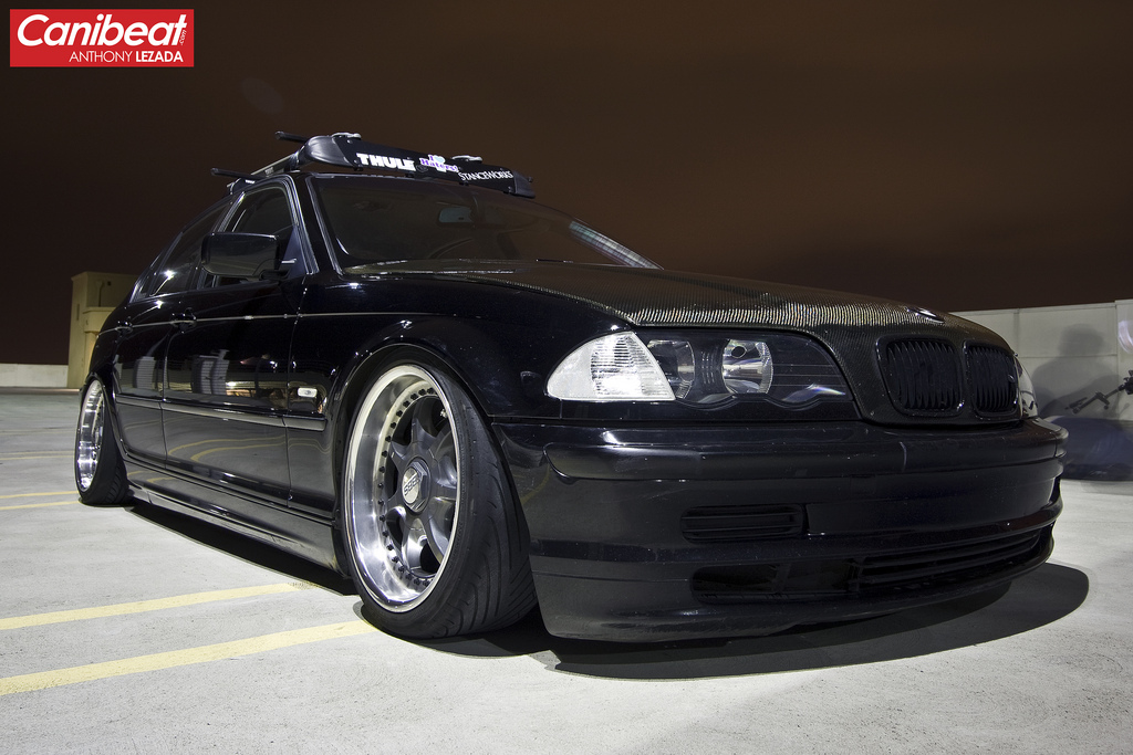 2000 BMW  318 photo