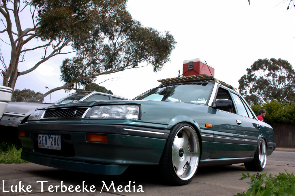 1989 Nissan R31-R34 Skyline 2dr photo