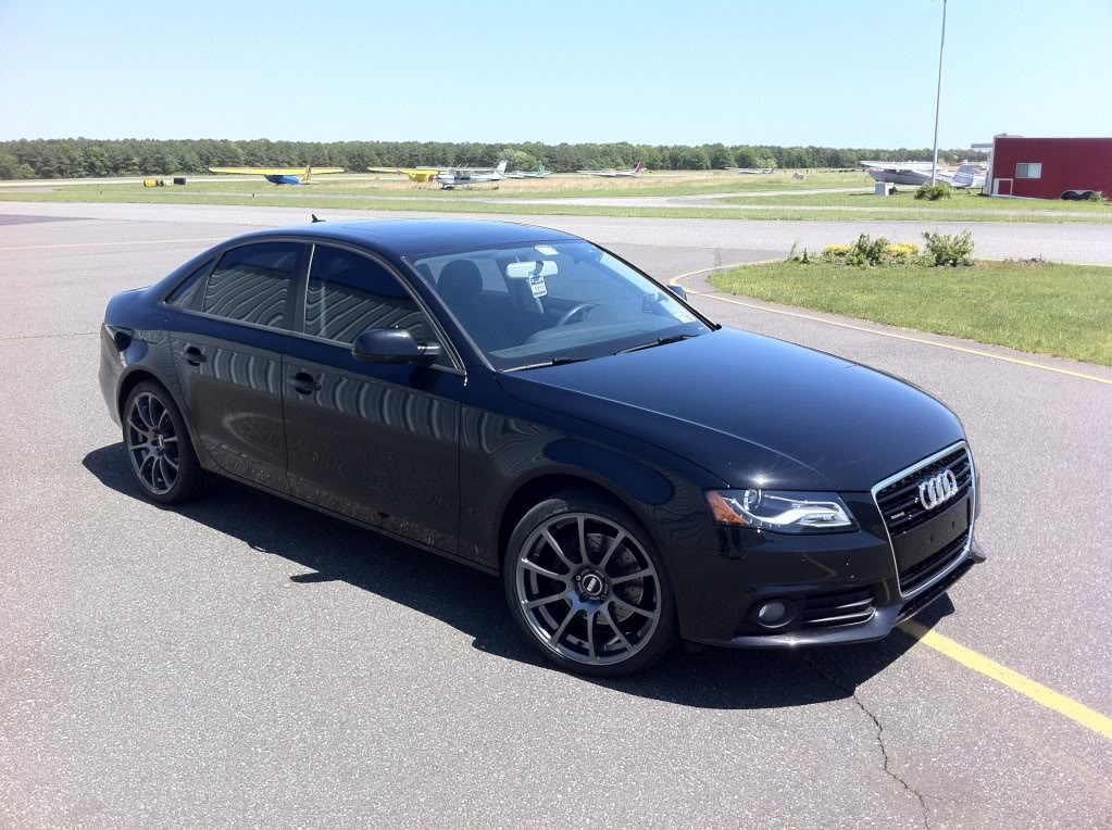 2010 Audi A4 photo