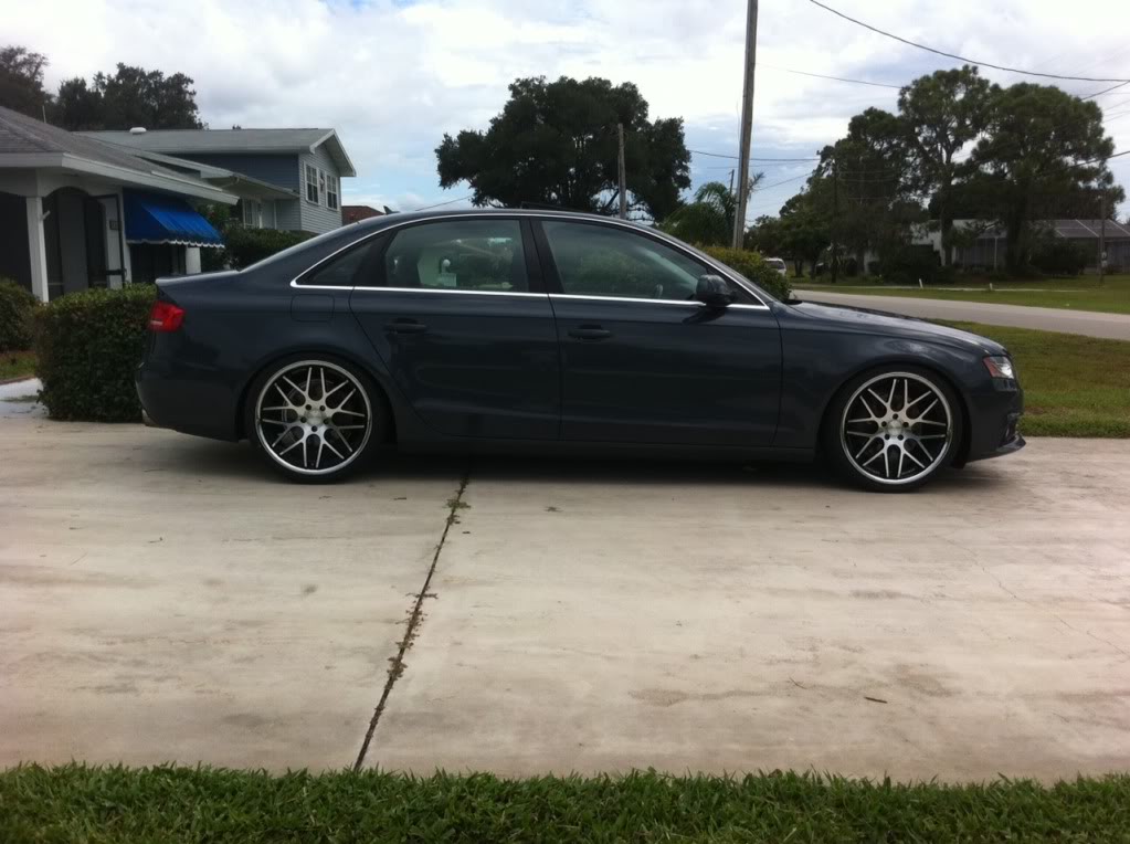 2010 Audi A4 photo