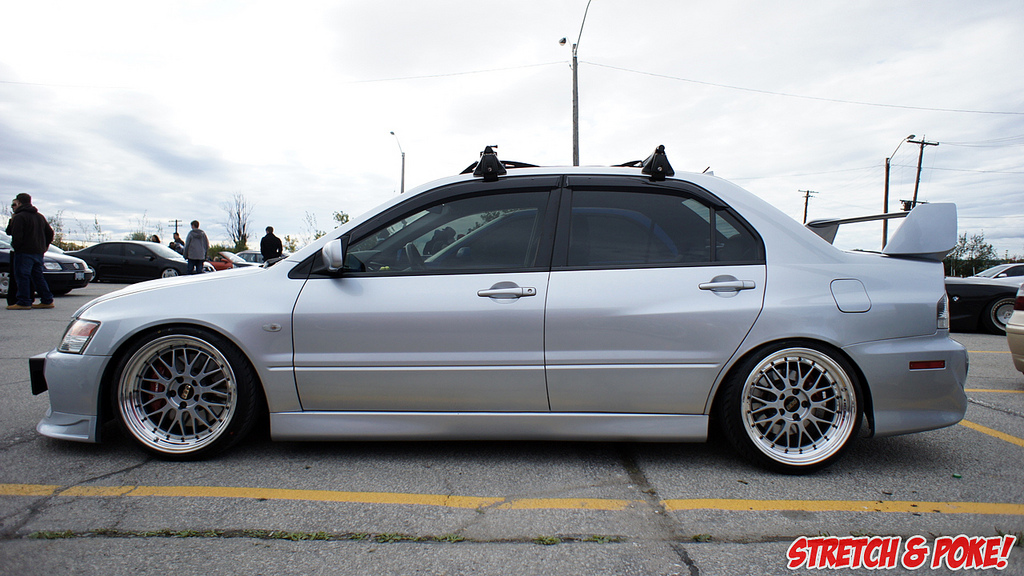 2006 Mitsubishi Lancer Evolution photo