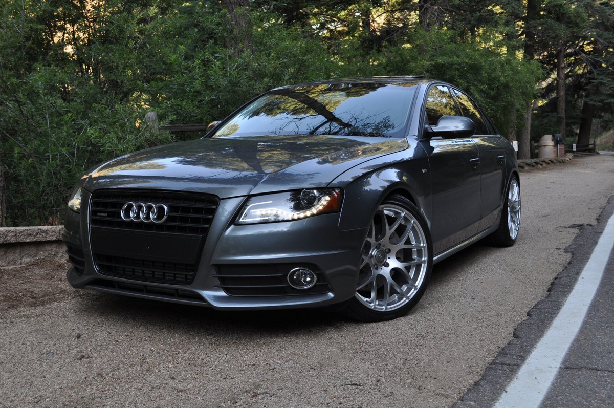 2011 Audi A4 photo