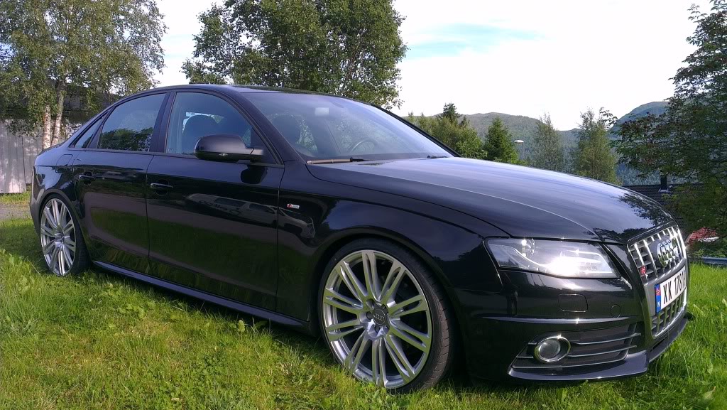 2011 Audi A4 photo