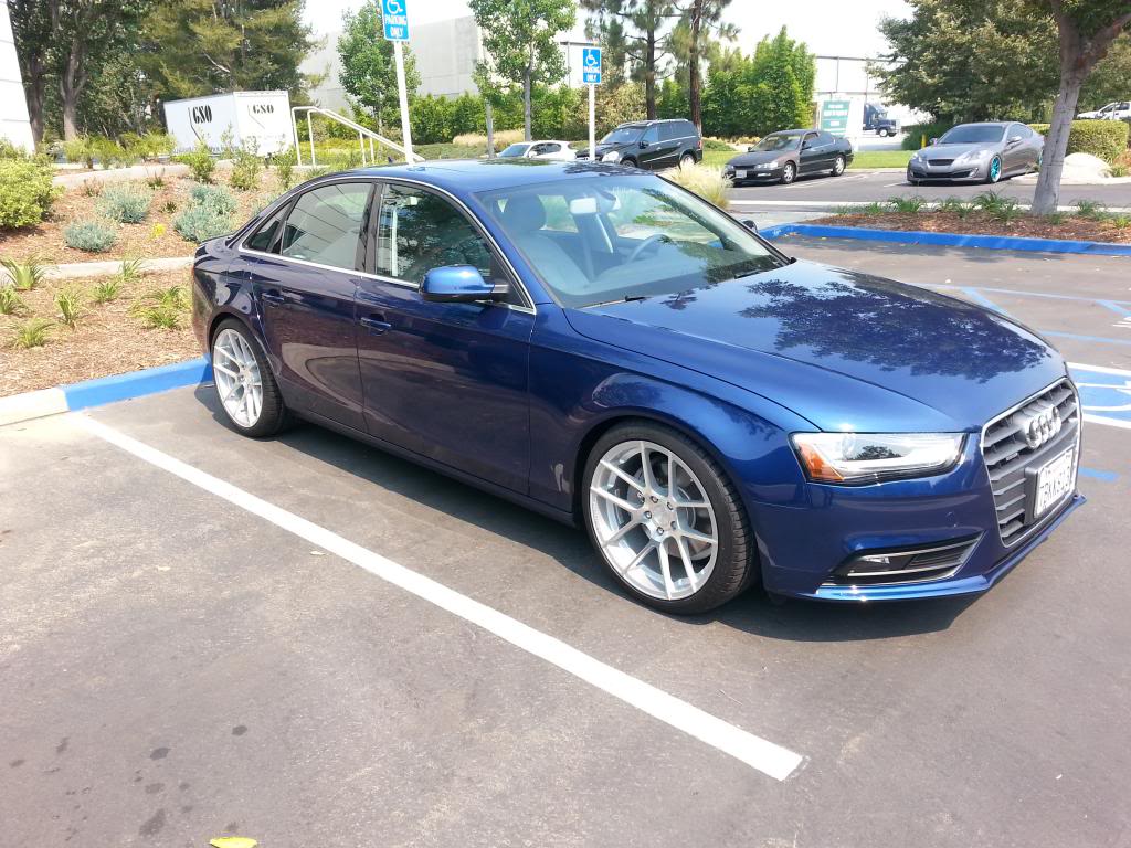 2013 Audi A4 photo