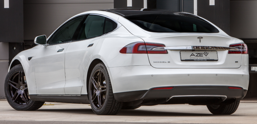 2014 Tesla Model S photo