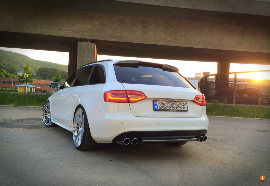 2008 Audi RS 4 photo
