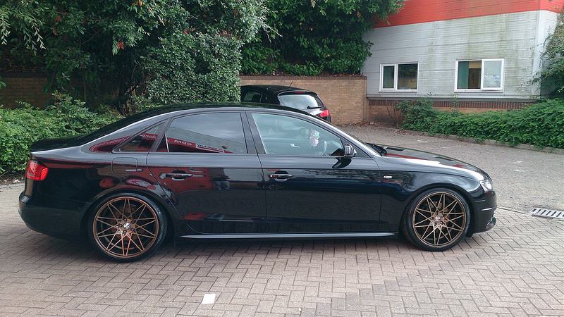 2010 Audi A4 photo