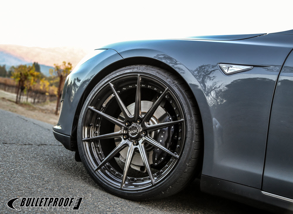 2014 Tesla Model S photo