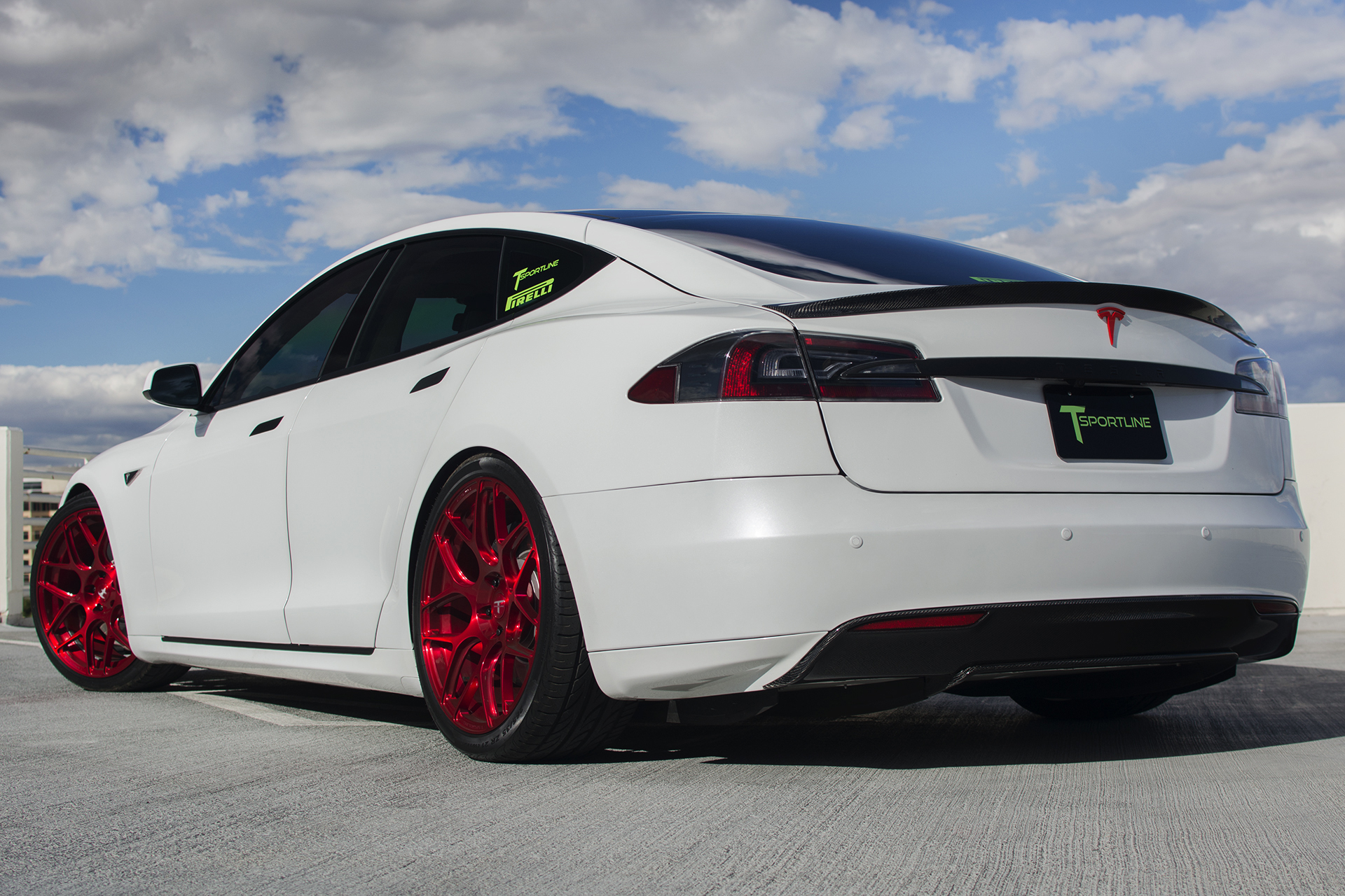 2015 Tesla Model S photo
